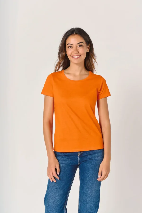 T-shirt femme iDeal150 IB311 — présentation sur mannequin
