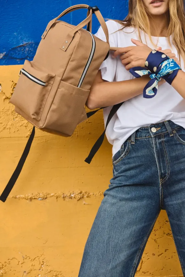 Sac à dos style urbain KI0138 — photo de présentation