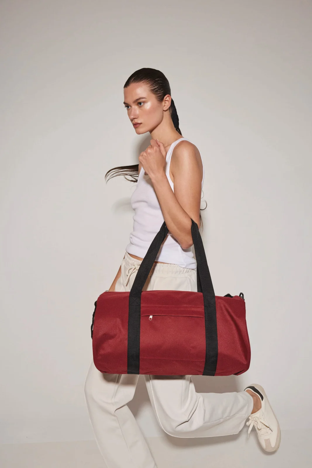 Sac tubulaire recyclé avec poche frontale KI0655 — photo de présentation