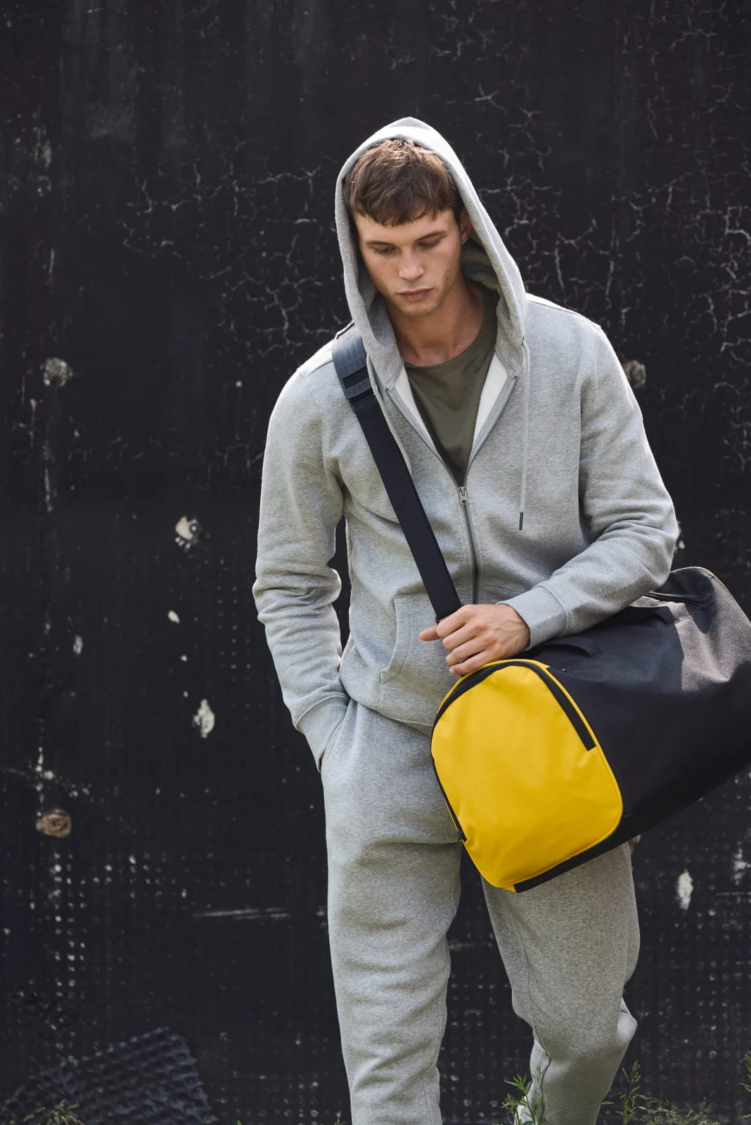 Sac de sport bicolore KI0660 — photo de présentation