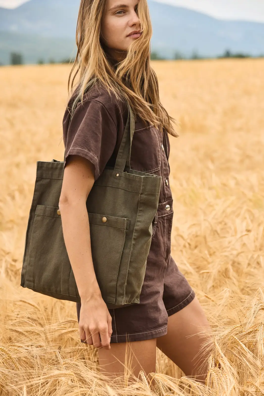 Sac à main à double poche frontale KI3215 — photo de présentation