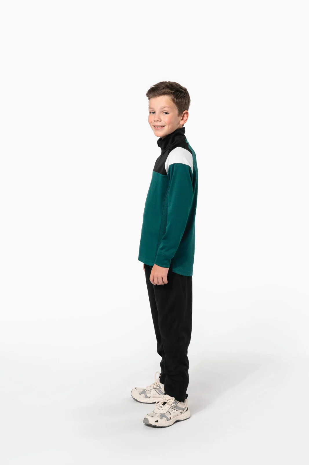 Sweat d'entrainement 1/4 zip enfant PA388 — photo de présentation