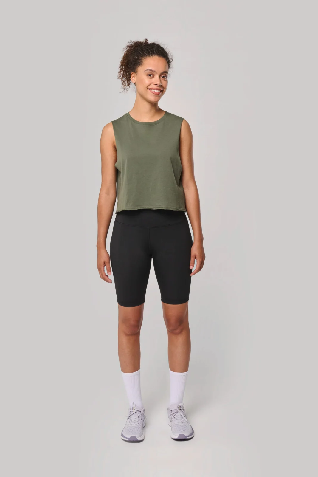 T-shirt crop sans manches femme PA499 — photo de présentation