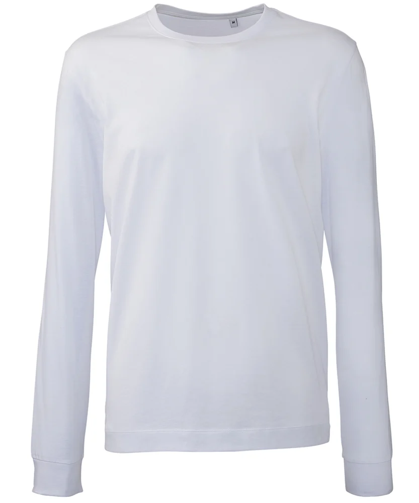 AM011 — White