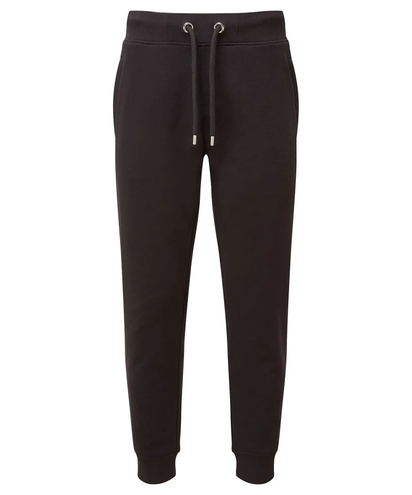 AM030 — Black