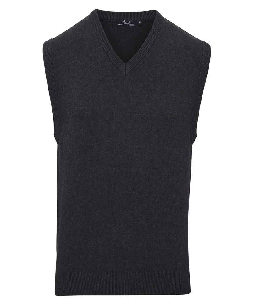 PR699 — Charcoal