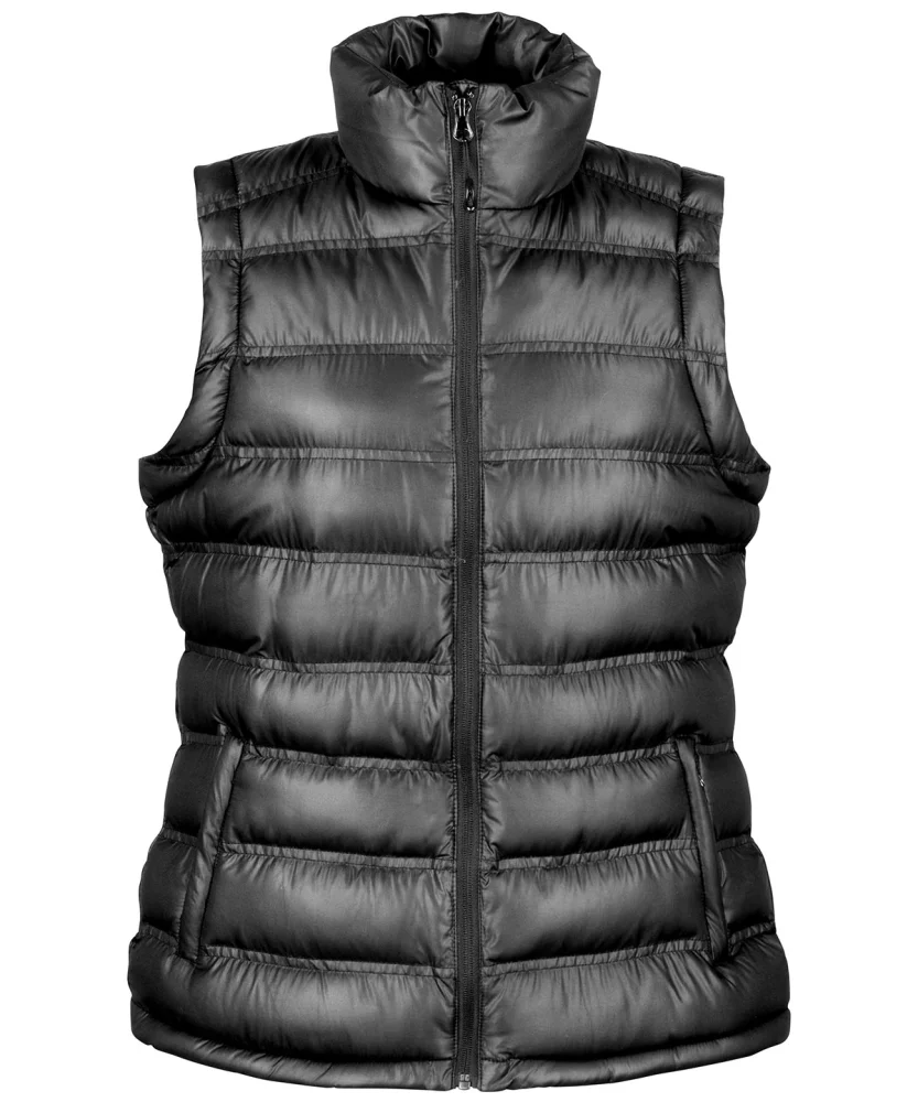 R193F — Black