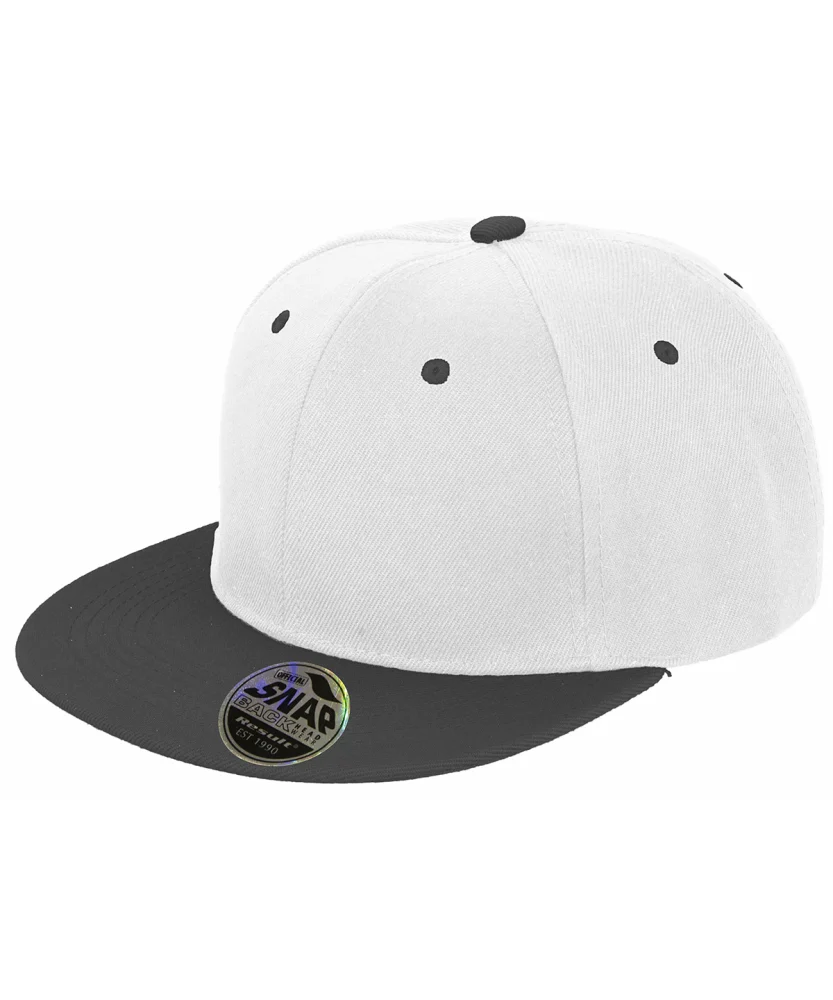 RC82X — White/Black