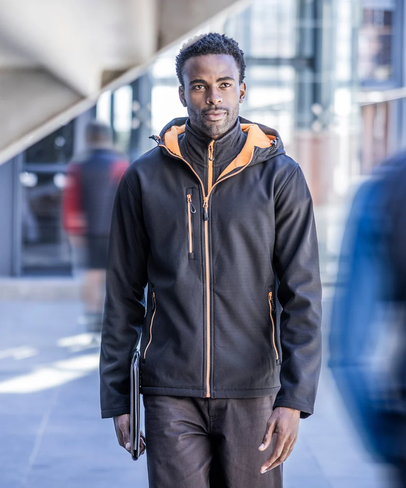 Softshell Regatta Professional