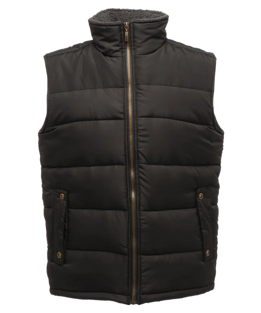 SN104 — Black
