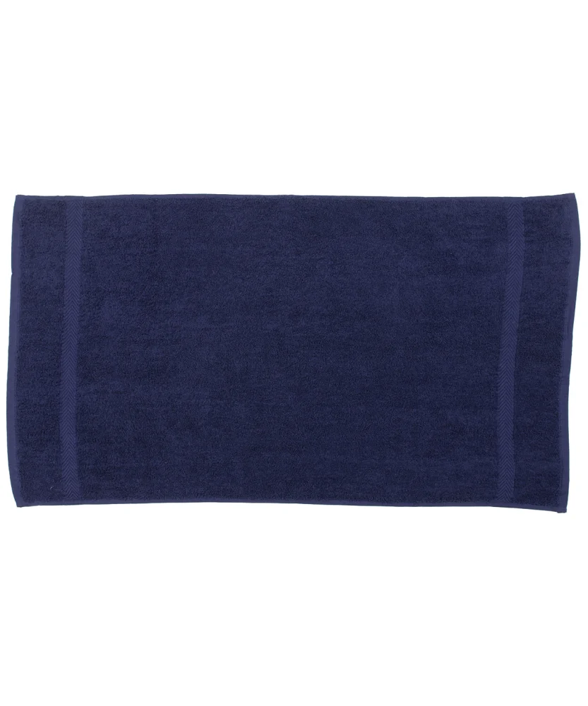TC004 — Navy