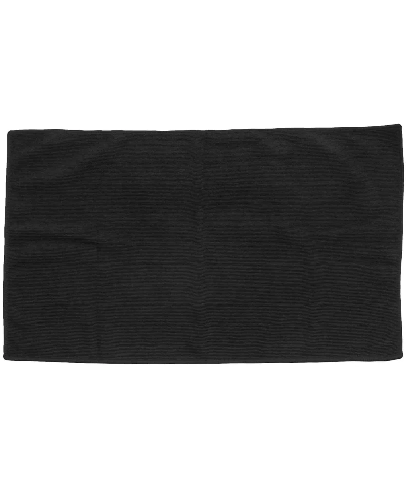 TC018 — Black