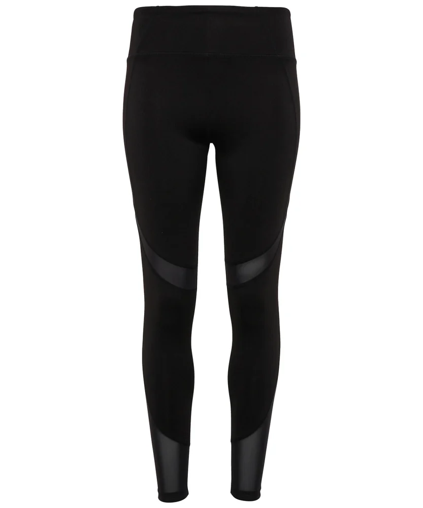 TR034 — Black