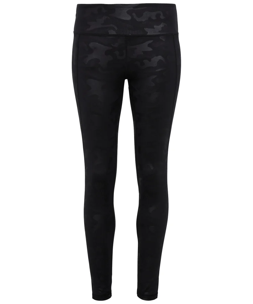 TR038 — Black Camo