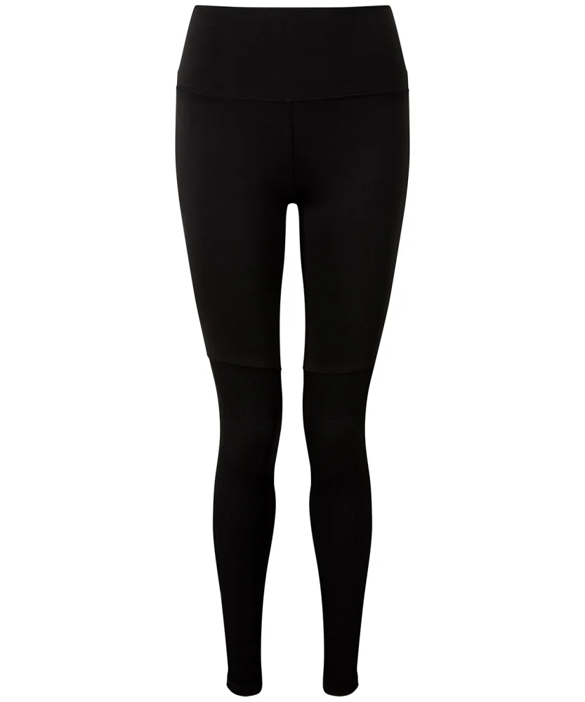 TR039 — Black/Black