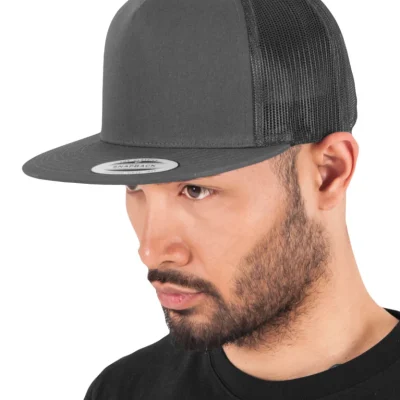 Casquette Flexfit by Yupoong